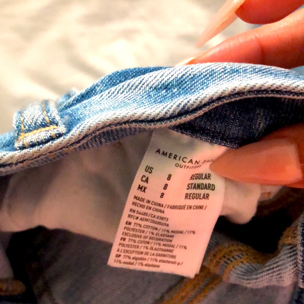 American eagle mom curvy jeans